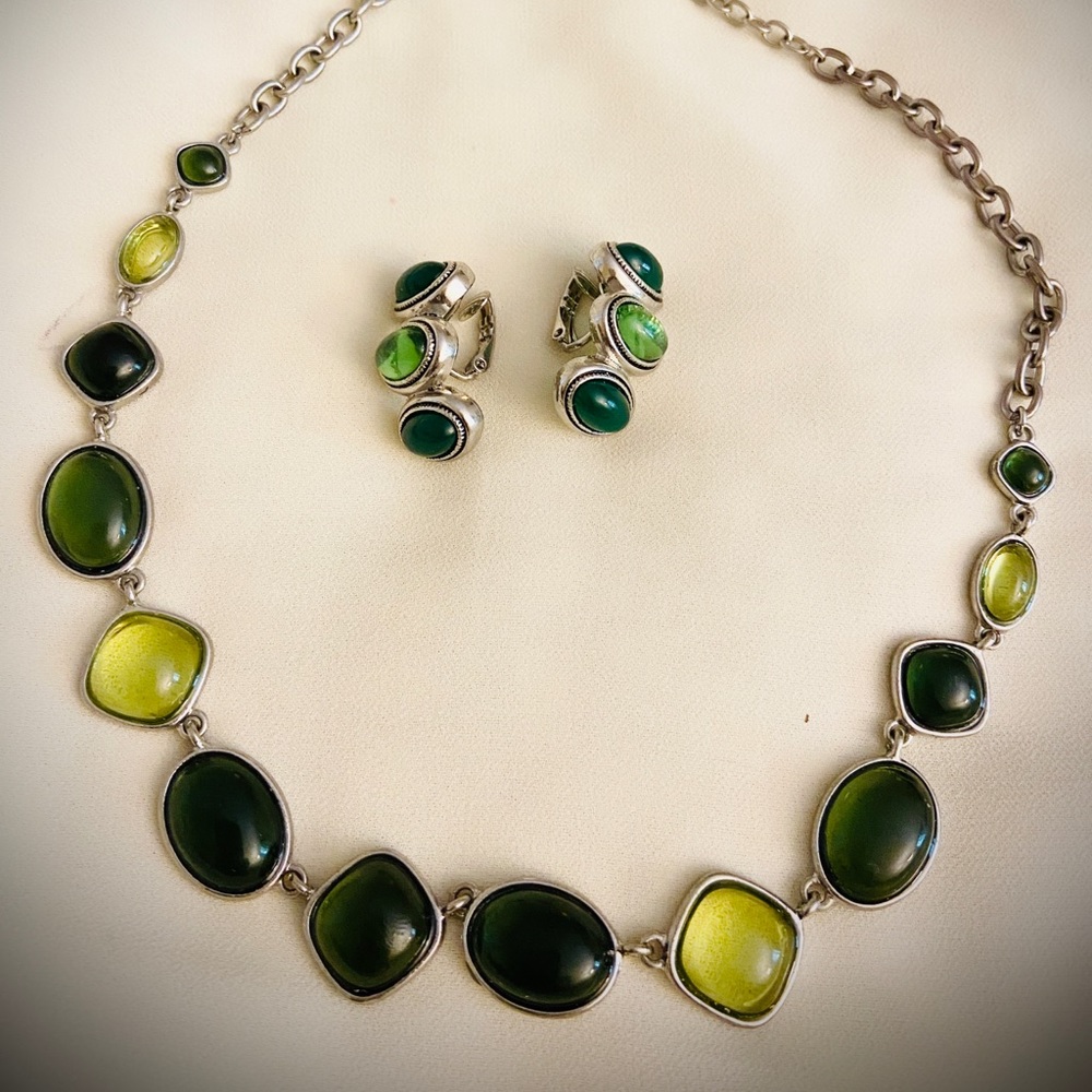 Necklace with earrings